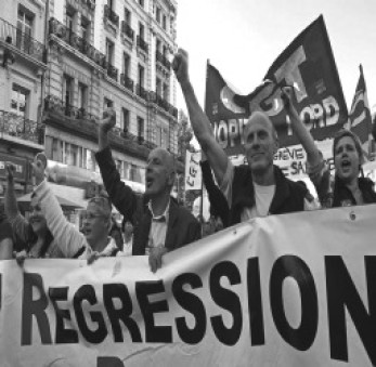 In Frankreich sind schon Millionen Kollegen auf der Straße; mit Streik gegen Krise und Abwälzung der Krisenlasten auf die Arbeiterklasse. Gegen sozialen Rückschritt wird allein der Streik nicht helfen ...