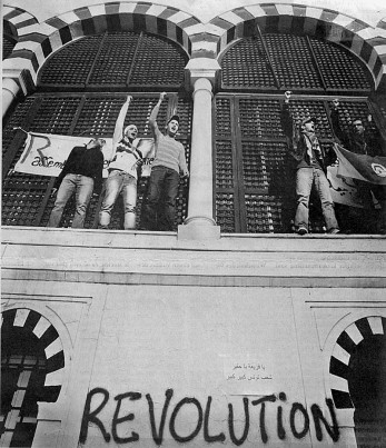 Tunis: Sie wollen Revolution. Aber die „Unterstützung“ durch Merkel und Westerwelle bedeutet eher „friedliche Revolution“ im Sinne des deutschen Imperialismus.