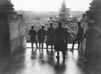 Am 13. Januar 1920 schossen Sicherheitskräfte friedliche Demonstranten zusammen: 42 Menschen starben, Hunderte wurden verletzt!