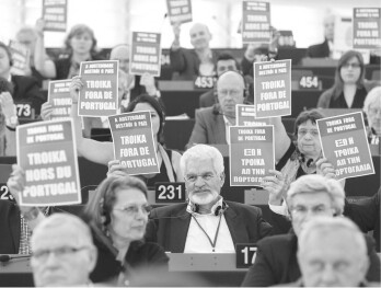 EU-Parlamentarier gegen Troika (2014)