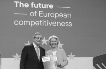 Der Vertrauensmann des internationalen Finanzkapitals Mario Draghi (hier bei Übergabe des Berichts zur europäischen Wettbewerbsfähigkeit) war italienischer Ministerpräsident, der 2022 das Amt an die Faschistin Meloni weitergab. Er war Präsident der Europäischen Zentralbank, in führender Position bei Goldman Sachs (im Londoner Zweig) und vorher u.a. bei der Weltbank.